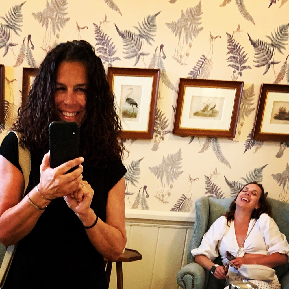 Meet your Posher, Shari!